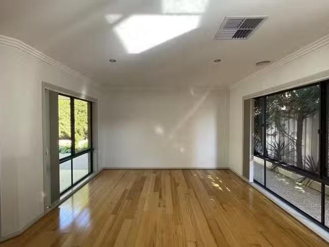 House for rent in West Wodonga, Victoria