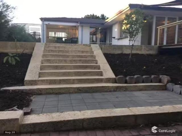 House for rent in Mullaloo, Western Australia