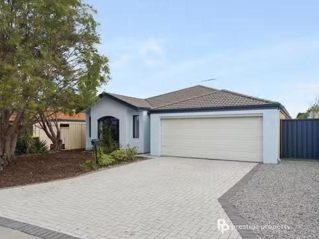 House for rent in Banksia Grove, Western Australia
