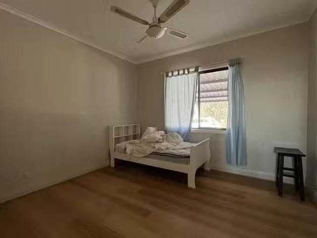 House for rent in Victoria