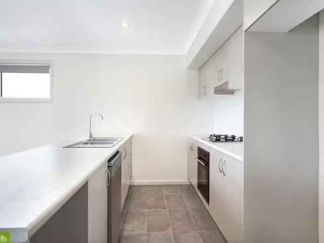 Condo for rent in Wollongong West, New South Wales