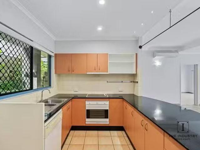 Apartment for rent in Yorkeys Knob, Queensland