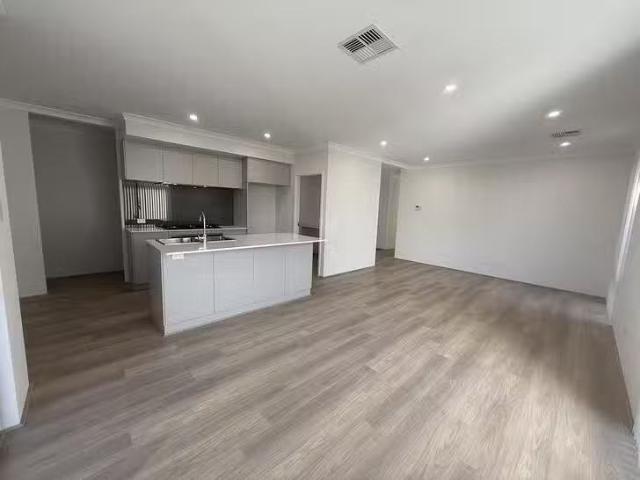 House for rent in Parklands, Western Australia