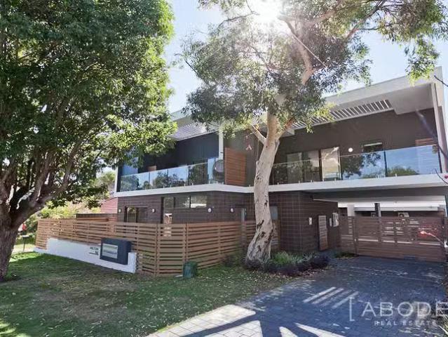 Apartment for rent in Mount Hawthorn, Western Australia