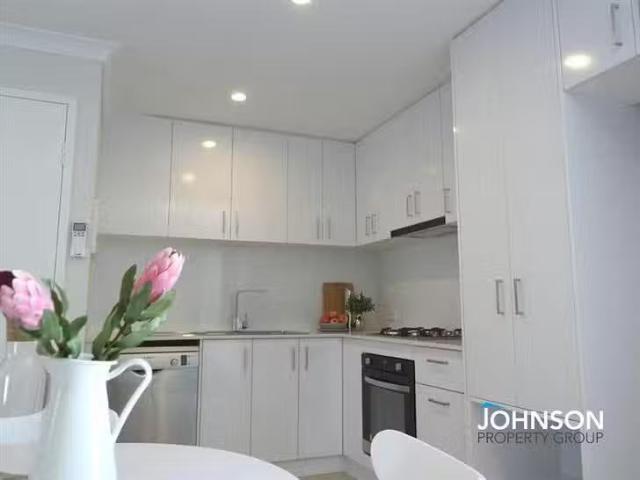 House for rent in Cloverdale, Western Australia