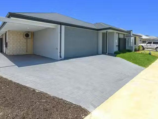 House for rent in Parklands, Western Australia