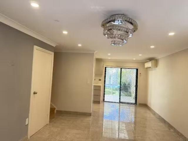 Condo for rent in Sydney, New South Wales