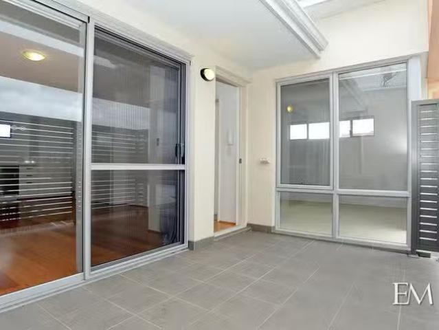 Apartment for rent in Attadale, Western Australia