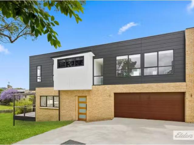 Condo for rent in Wollongong West, New South Wales