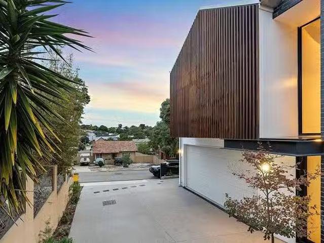 House for rent in Willagee, Western Australia