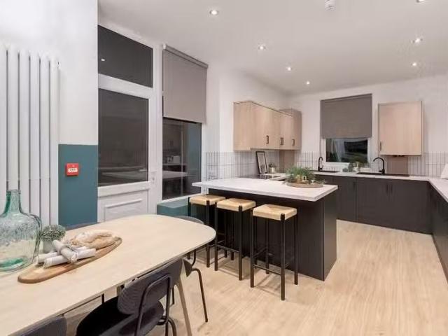 House for rent in Buckley Wells, Bury