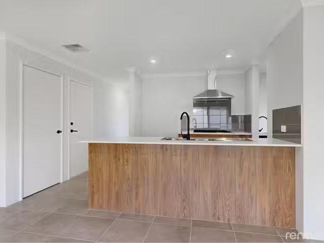House for rent in Haynes, Western Australia
