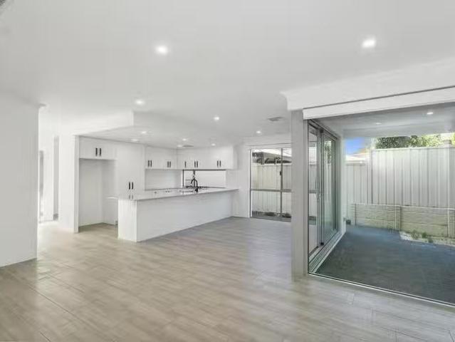 House for rent in Ardross, Western Australia