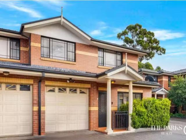 Condo for rent in Smithfield, New South Wales
