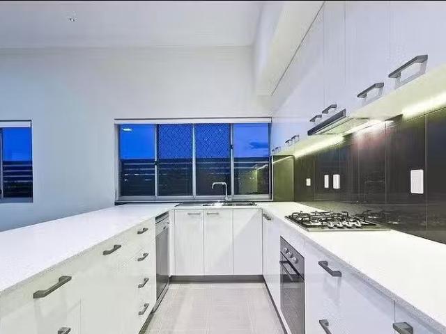 Apartment for rent in Toombul, Queensland