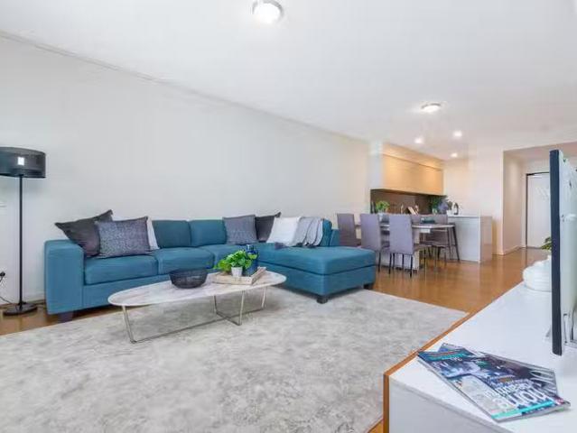 Apartment for rent in North Coogee, Western Australia