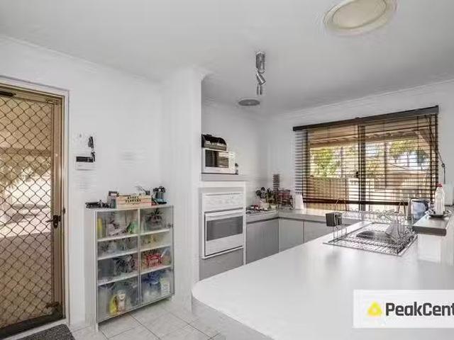 House for rent in Kenwick, Western Australia