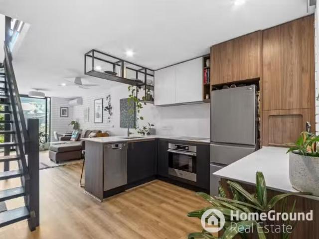 Condo for rent in Camerons Creek, Victoria