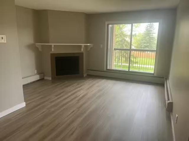 Condo for rent in Wedgewood, Alberta