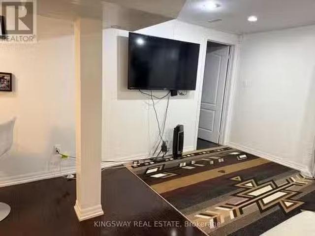 House for rent in Georgina, Ontario