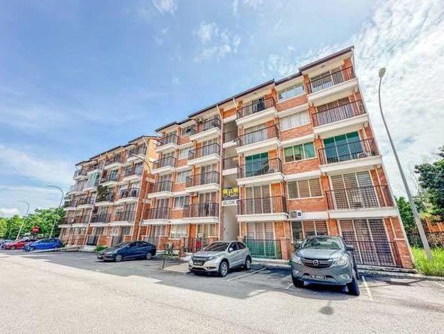 Apartment for sale in Kajang, Langat
