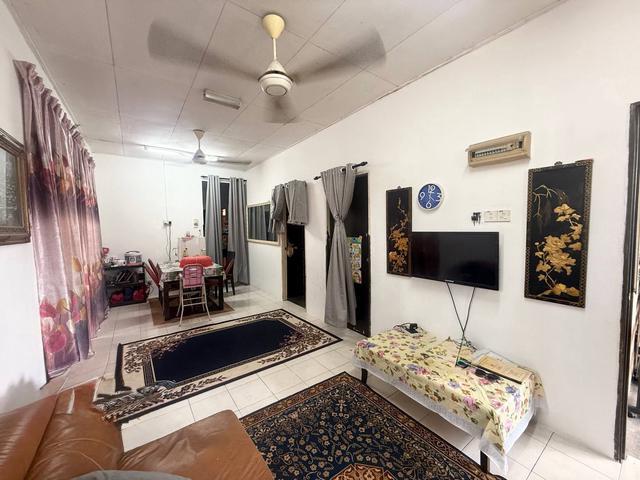 Terraced House for sale in Kuala Selangor, Selangor
