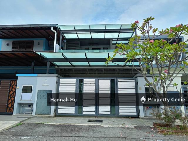 Terraced House for sale in Tanjong Sepat, Selangor