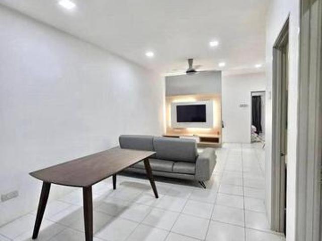 Townhouse for sale in Petaling, Subang Jaya