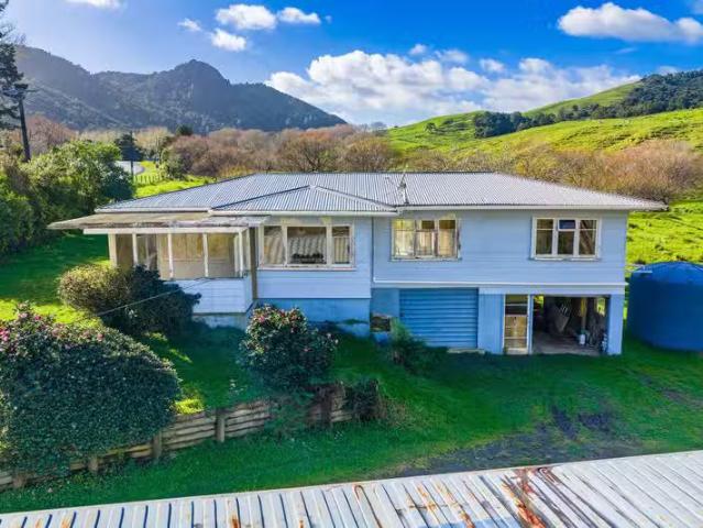 House for sale in Bryndwr, Canterbury