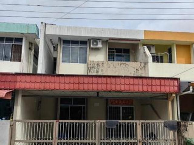 Terraced House for sale in Kuching