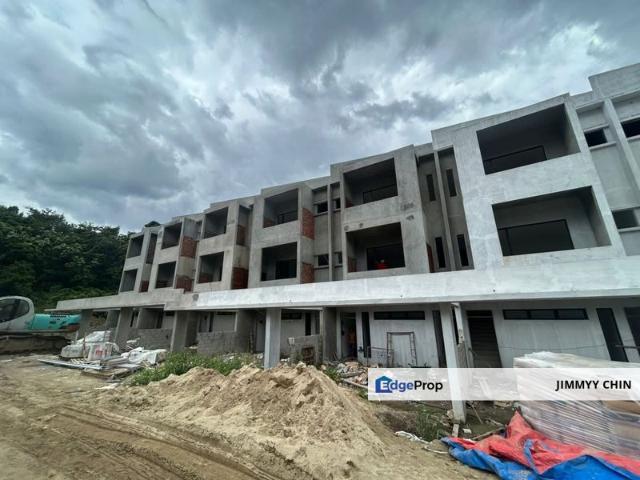 House for sale in Kuching
