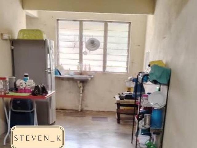 Flat for sale in Wellesley, Penang