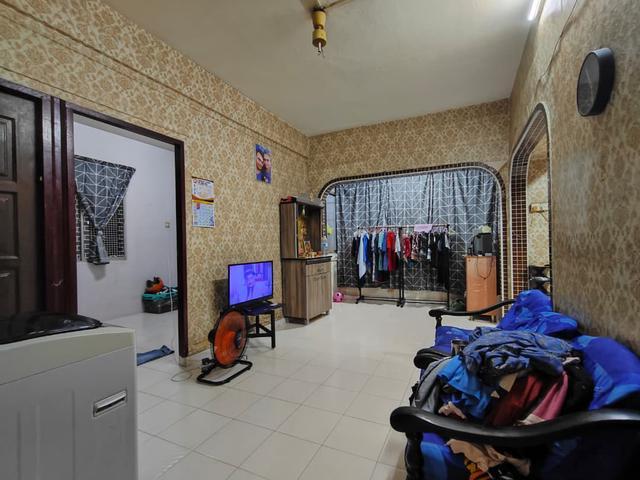 Flat for sale in Taman Perling, Iskandar Puteri