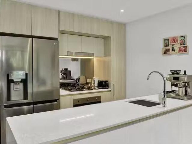 Apartment for rent in Point Frederick, New South Wales