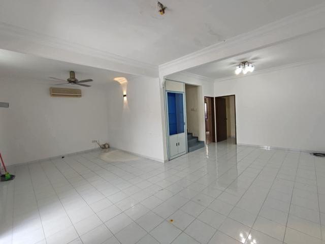 Terraced House for sale in Semabok, Malaka