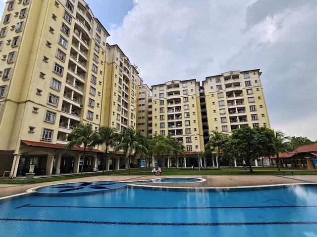 Condominium for sale in Petaling, Subang Jaya
