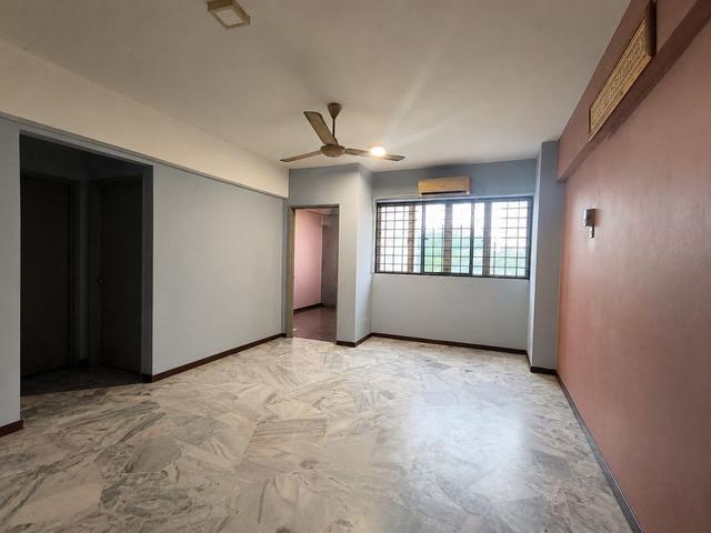 Apartment for sale in Kajang, Langat