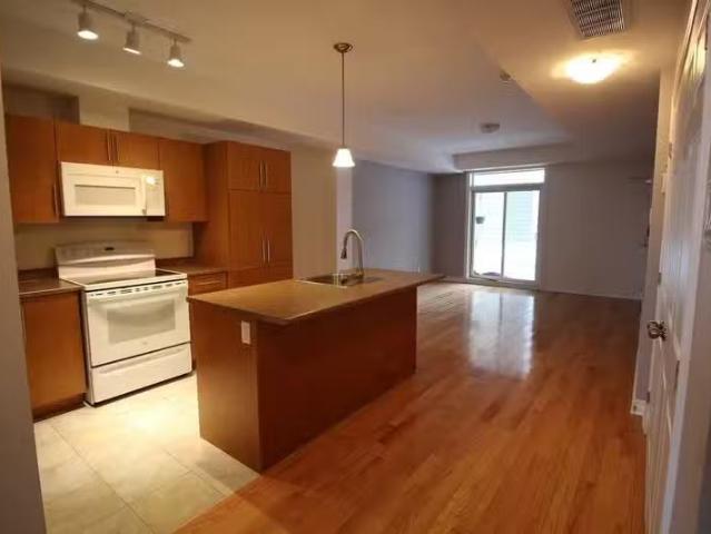 Condo for rent in Mulhurst Bay, Ontario