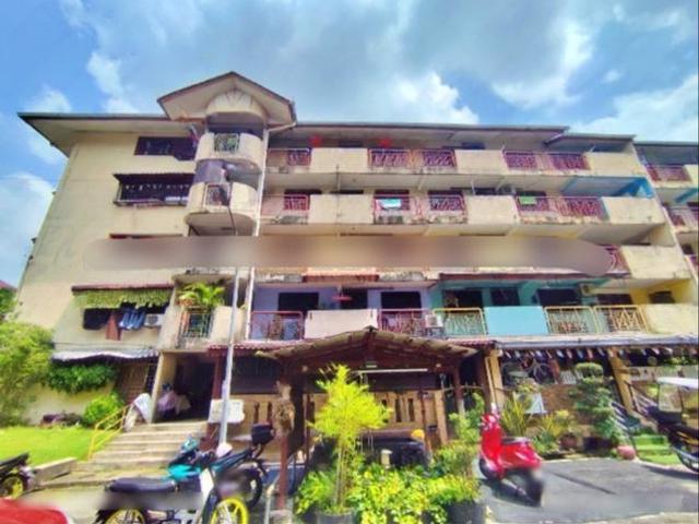 Apartment for sale in Petaling, Damansara Damai