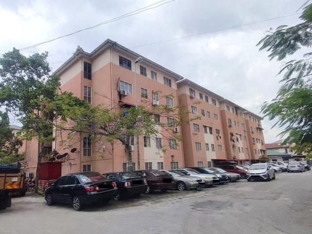 Apartment for sale in Port Klang, Selangor