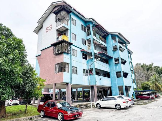Flat for sale in Selayang, Selangor