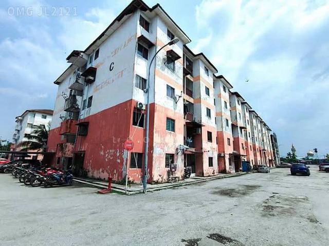 Apartment for sale in Port Klang, Selangor