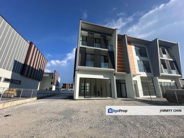 Warehouse for sale in Kuching