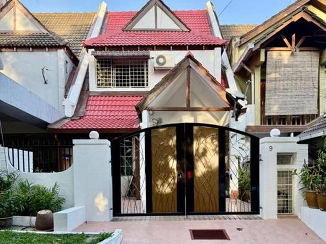 Terraced House for sale in Country Heights Damansara, Kuala Lumpur