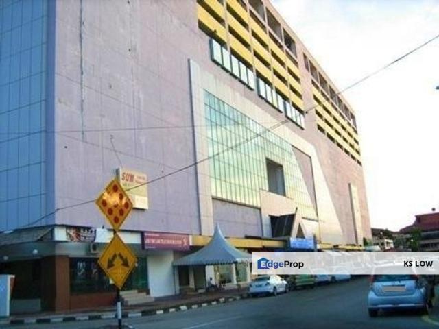 Shop for sale in Malaka