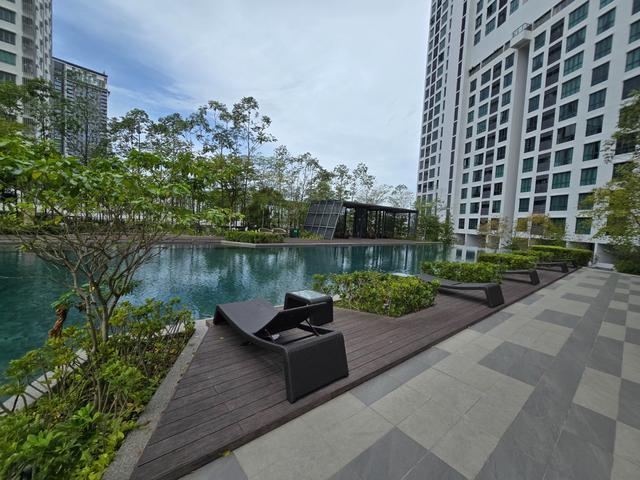 Serviced Residence for sale in Wellesley, Penang