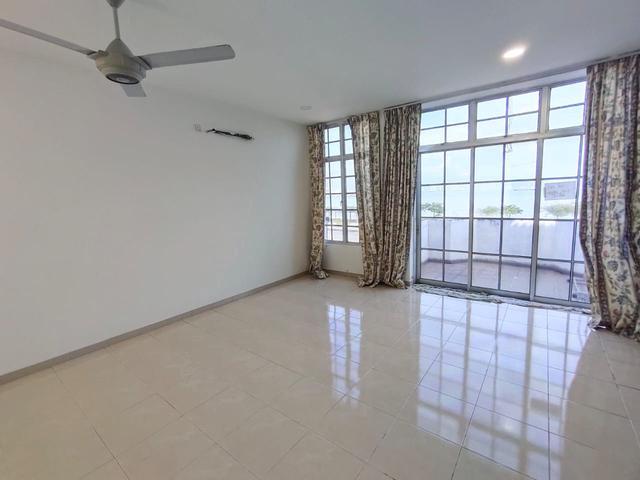 Townhouse for sale in Bandar Butterworth, Seberang Perai