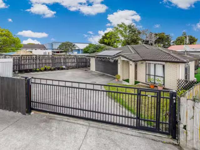 House for rent in Owhata, Oroua County