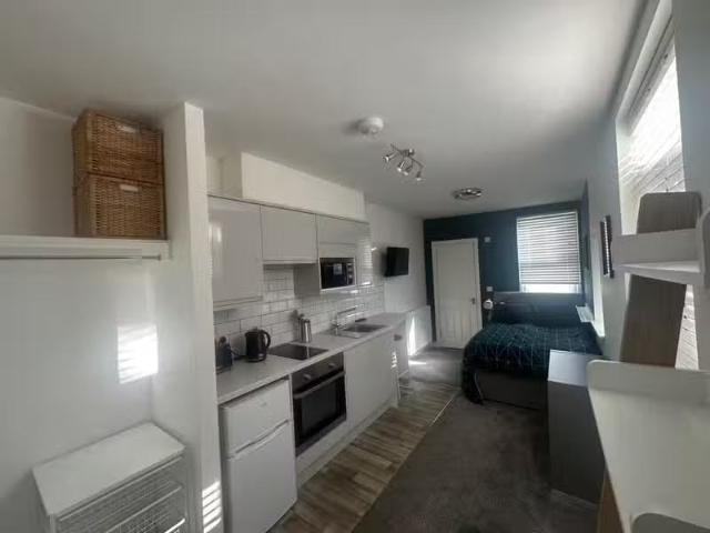 House for rent in Crewton, East Midlands