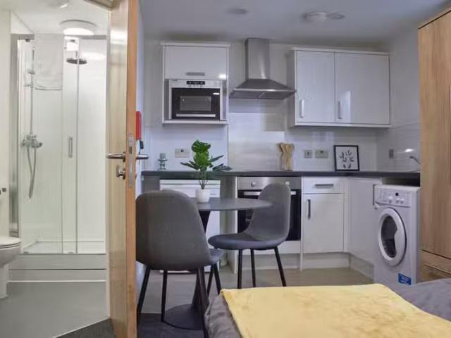 House for rent in Spike Island, Feckenham